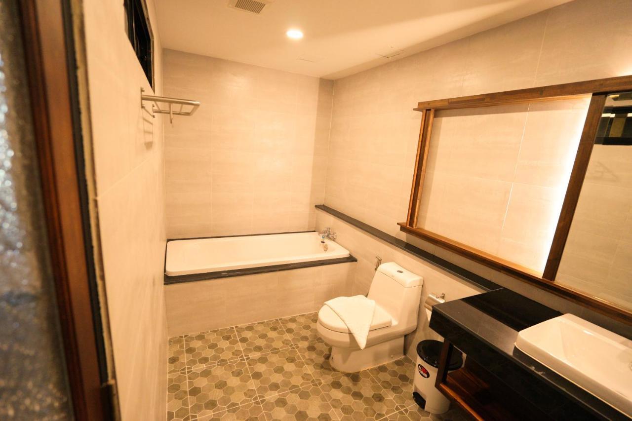 צ'יאנג מאי Anika Boutique Hotel מראה חיצוני תמונה