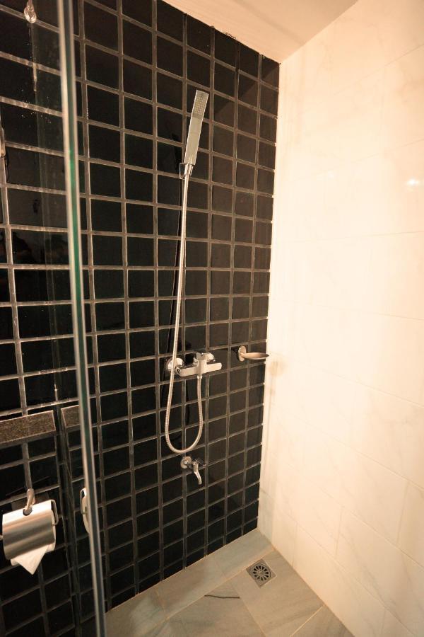 צ'יאנג מאי Anika Boutique Hotel מראה חיצוני תמונה